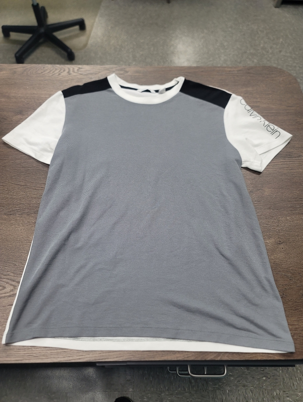 Calvin Klein  Grey Black White Cotton Polyester Tee Mens Small